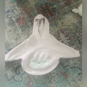 bear hoodie size 2t/3t pink